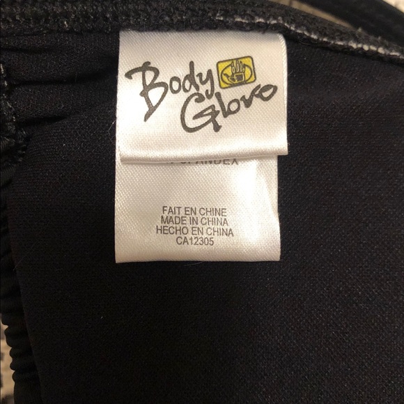 Loveable Heart Bikini - Picture 5 of 5